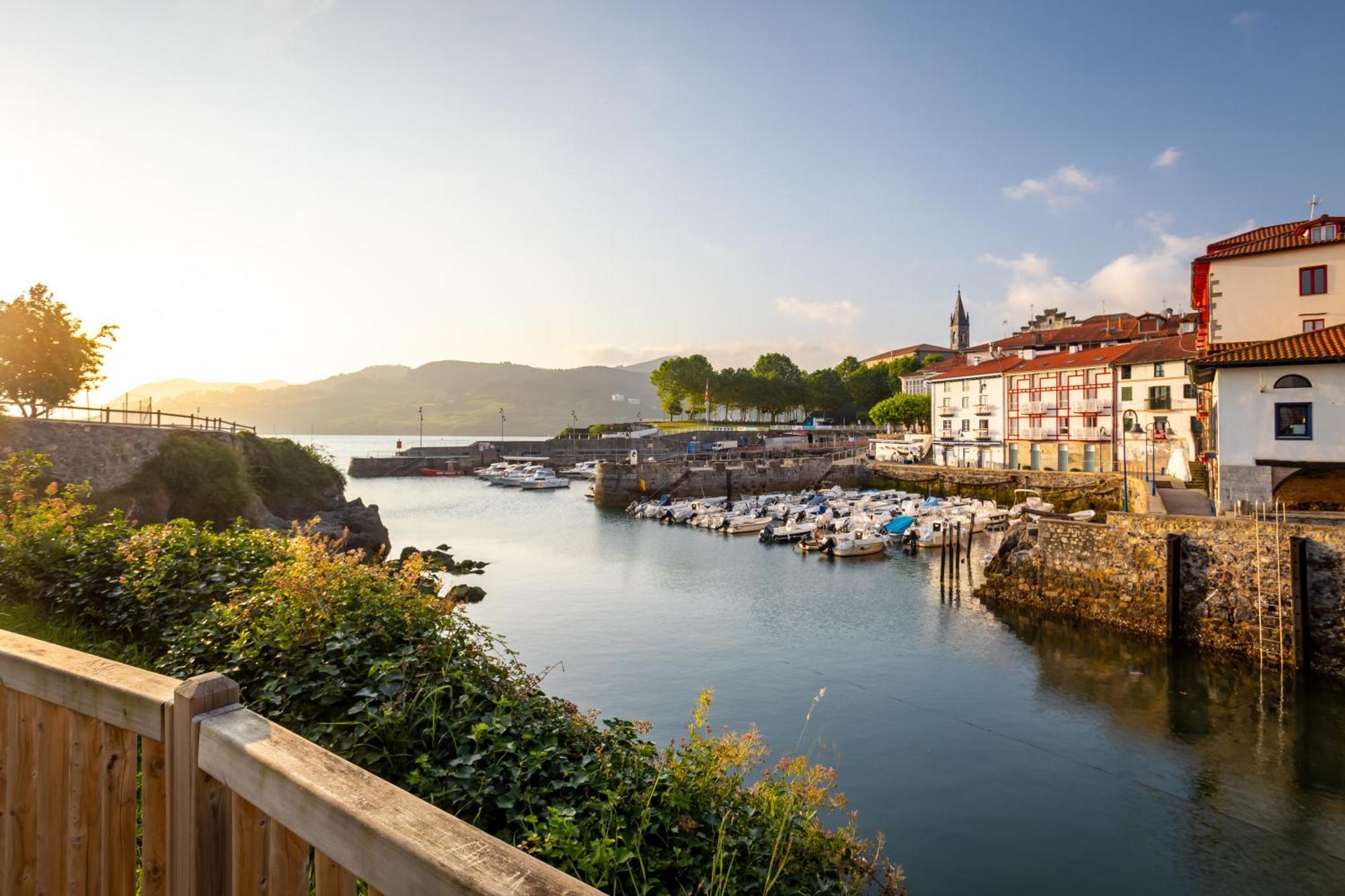 Hotel&Spa El Puerto Mundaka Eksteriør billede